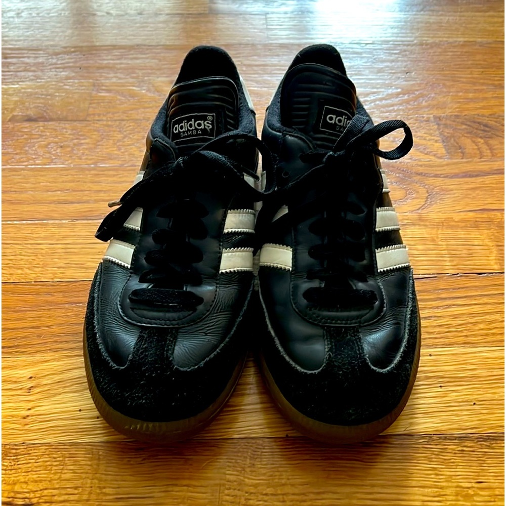 Adidas Samba black sneakers: Men’s 7.5. Classic! Very good condition!